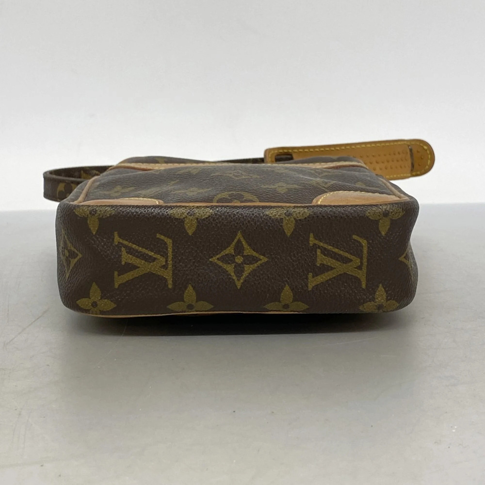 LOUIS VUITTON Brown Monogram Tote Bag - Picture 3 of 10